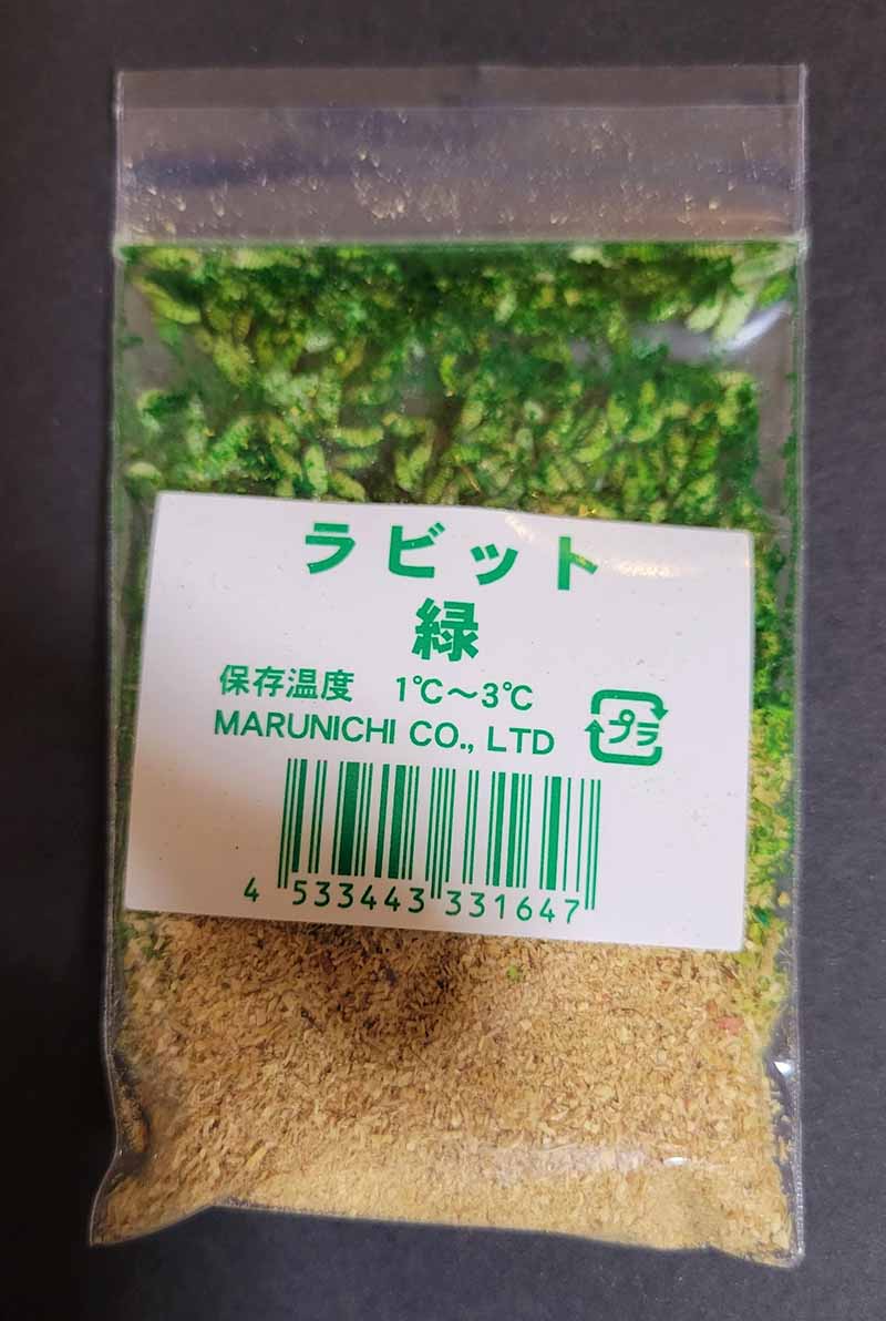 名手直伝！ワカサギ釣りのエサ4種の使い分け【サシ・アカムシ・本